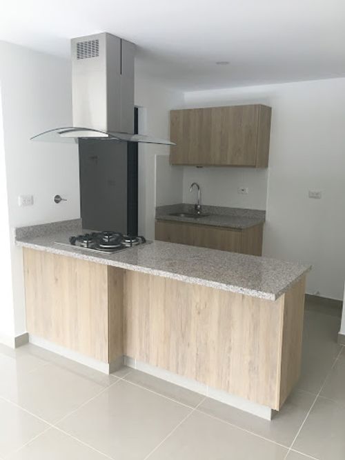 Apartamento de 2 alcobas en venta en Llano Grande, Rionegro, 69 m² · foto 3 de 9