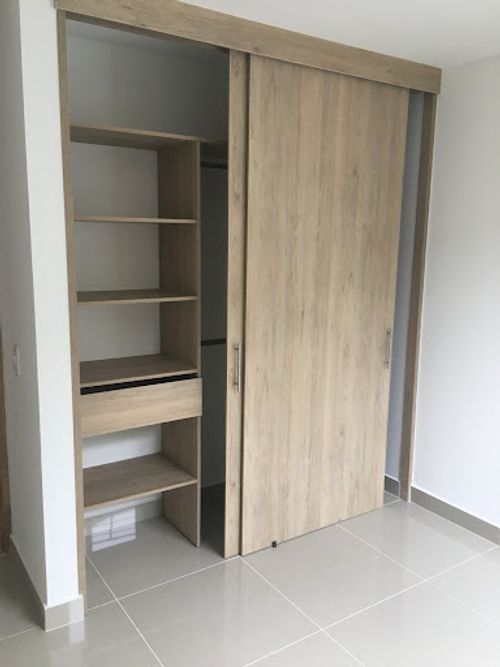 Apartamento de 2 alcobas en venta en Llano Grande, Rionegro, 69 m² · foto 6 de 9