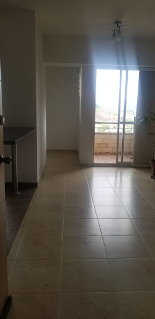 Apartamento de 2 alcobas en venta en La Navarra, Bello, 68 m² · foto 20 de 24