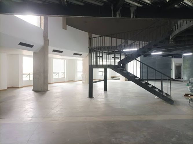 Oficina en arriendo en Oviedo, Medellín, 728 m² · foto 18 de 18