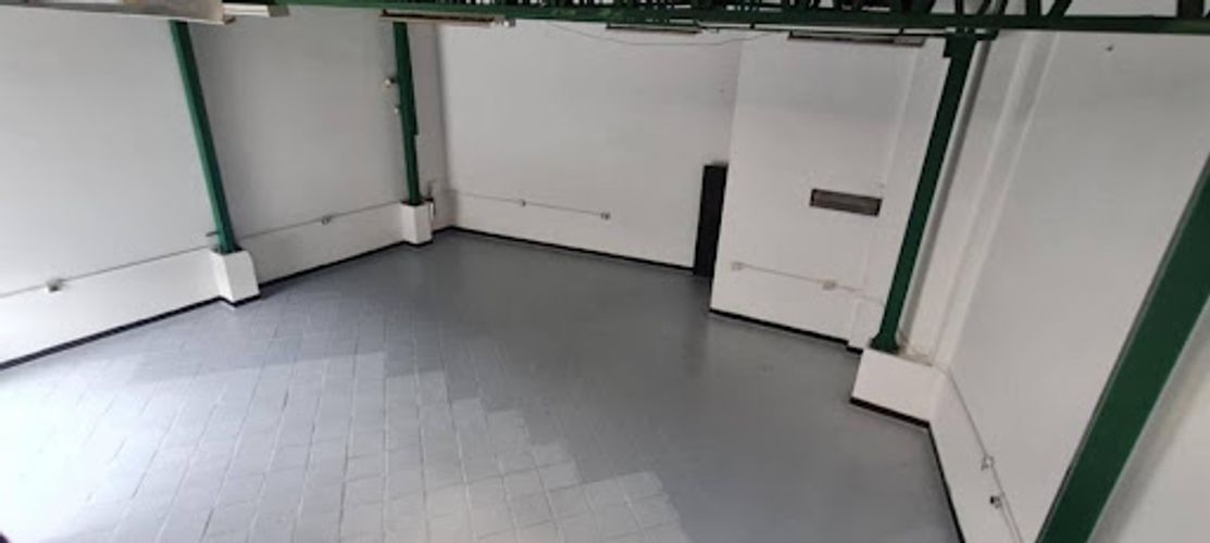 Local en arriendo en Perpetuo Socorro, Medellín, 180 m² · foto 3 de 5
