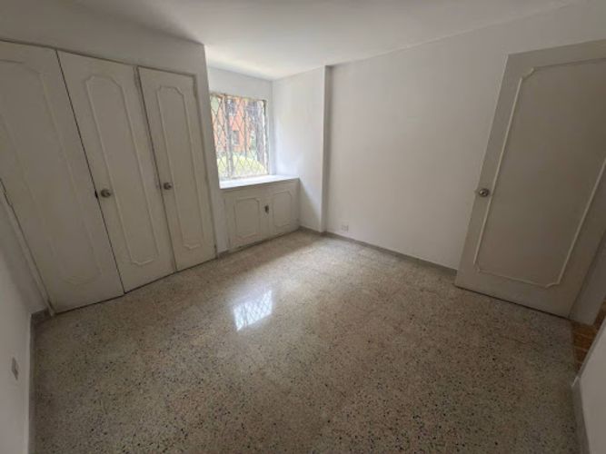 Apartamento de 5 alcobas en arriendo en Conquistadores, Medellín, 240 m² · foto 5 de 20