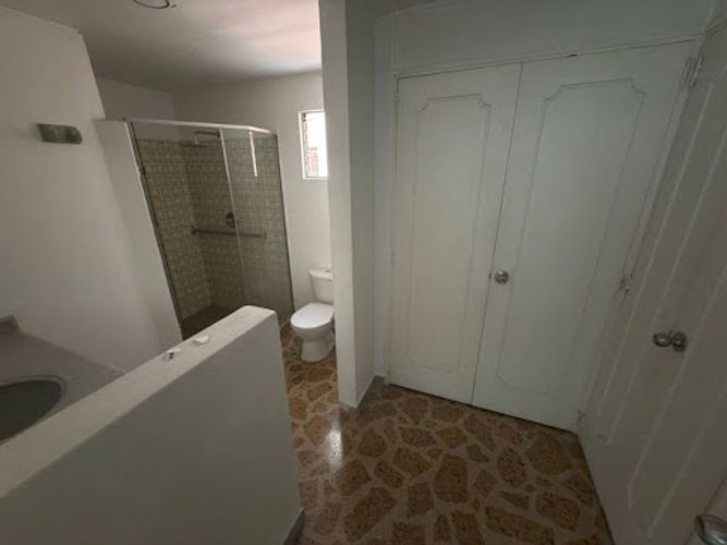 Apartamento de 5 alcobas en arriendo en Conquistadores, Medellín, 240 m² · foto 8 de 20