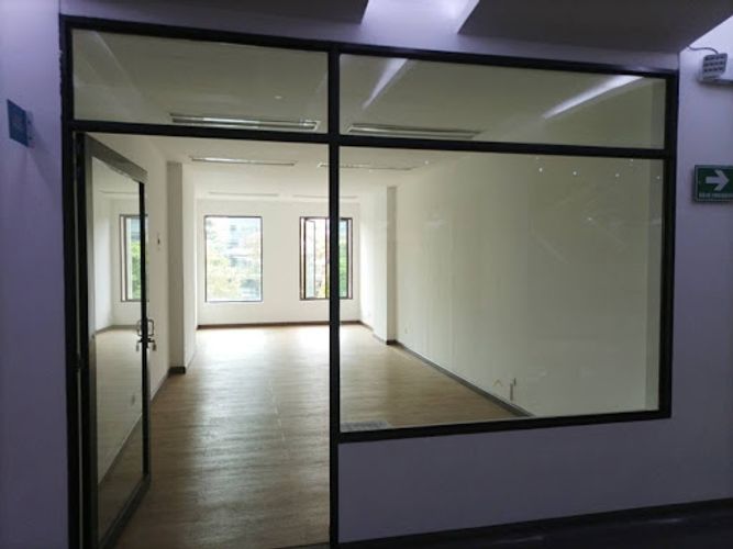 Local en arriendo en Oviedo, Medellín, 35 m² · foto 3 de 5