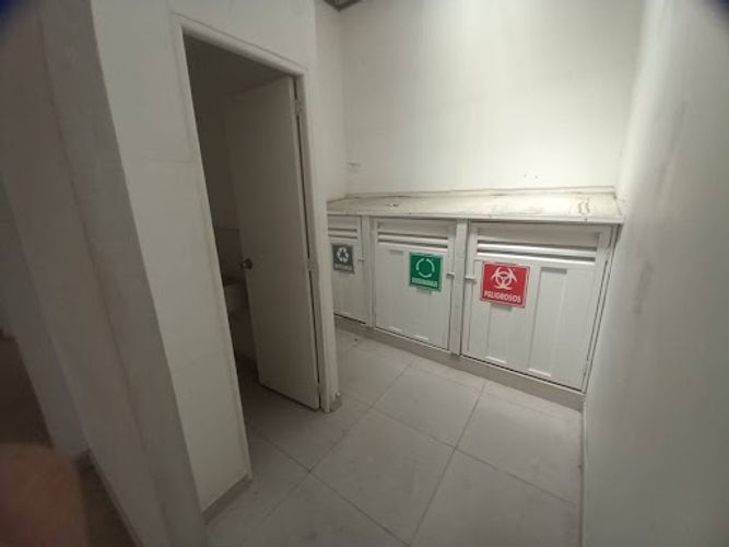 Local en arriendo en La Candelaria, Medellín, 372 m² · foto 11 de 12