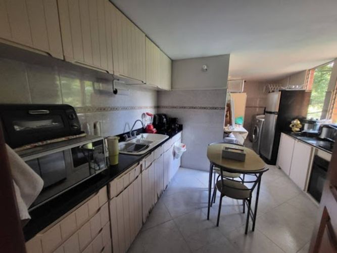 Apartamento de 3 alcobas en arriendo en Los Balsos, Medellín, 100 m² · foto 17 de 18