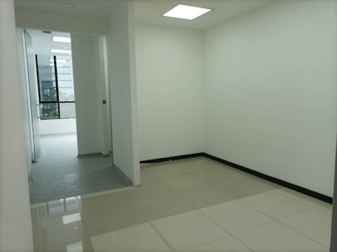 Local en arriendo en Oviedo, Medellín, 46 m² · foto 4 de 8