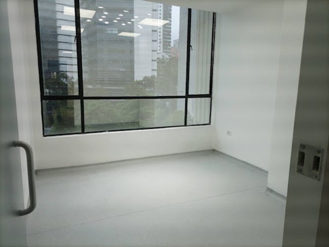 Local en arriendo en Oviedo, Medellín, 46 m² · foto 6 de 8