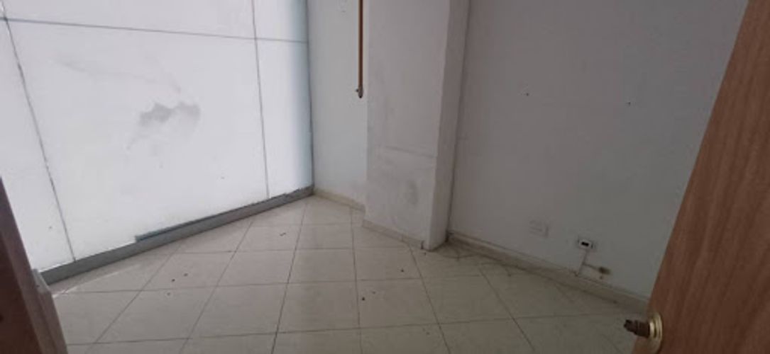 Local en arriendo en Colombia, Medellín, 110 m² · foto 2 de 14