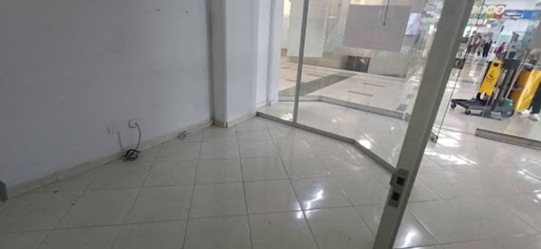 Local en arriendo en Colombia, Medellín, 110 m² · foto 9 de 14