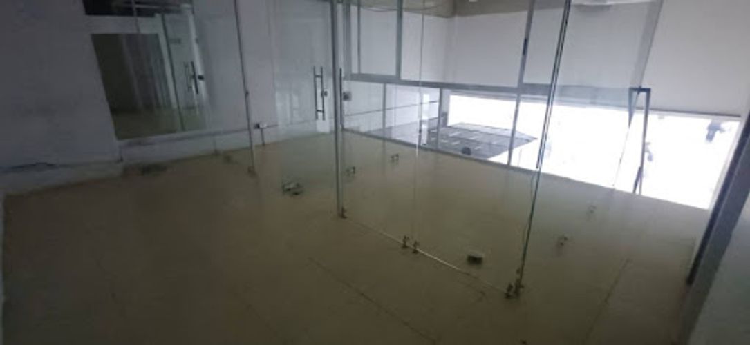 Local en arriendo en Colombia, Medellín, 110 m² · foto 10 de 14