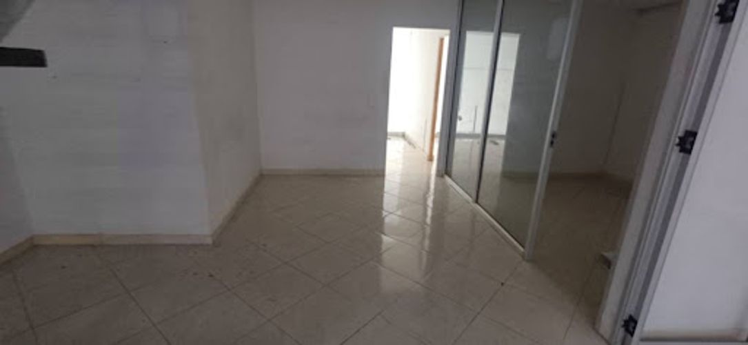 Local en arriendo en Colombia, Medellín, 110 m² · foto 14 de 14