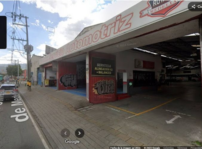 Bodega en venta en Belen Malibu, Medellín, 1582 m² · foto 10 de 23