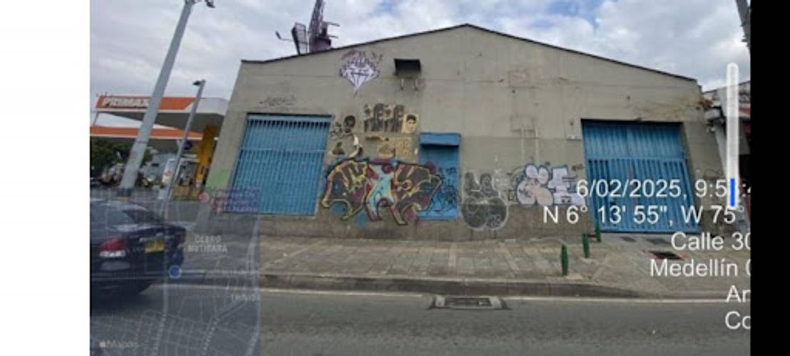 Bodega en venta en Belen Malibu, Medellín, 1582 m² · foto 11 de 23