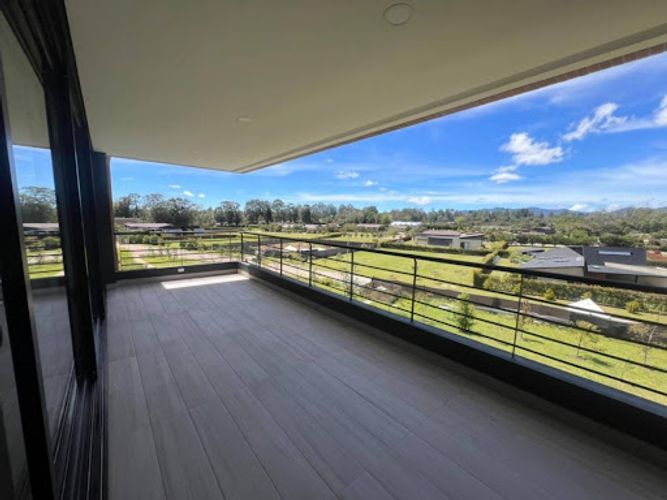 Apartamento de 2 alcobas en arriendo en Llano Grande, Rionegro, 125 m² · foto 4 de 24