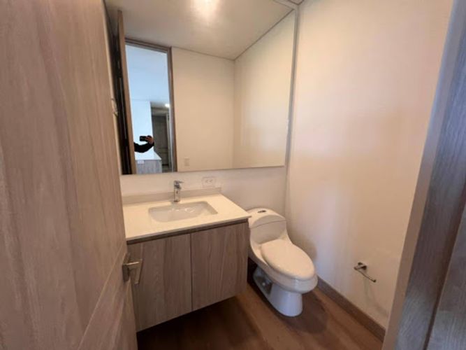 Apartamento de 2 alcobas en arriendo en Llano Grande, Rionegro, 125 m² · foto 7 de 24
