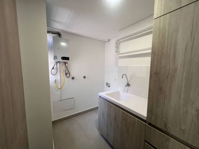 Apartamento de 2 alcobas en arriendo en Llano Grande, Rionegro, 125 m² · foto 13 de 24