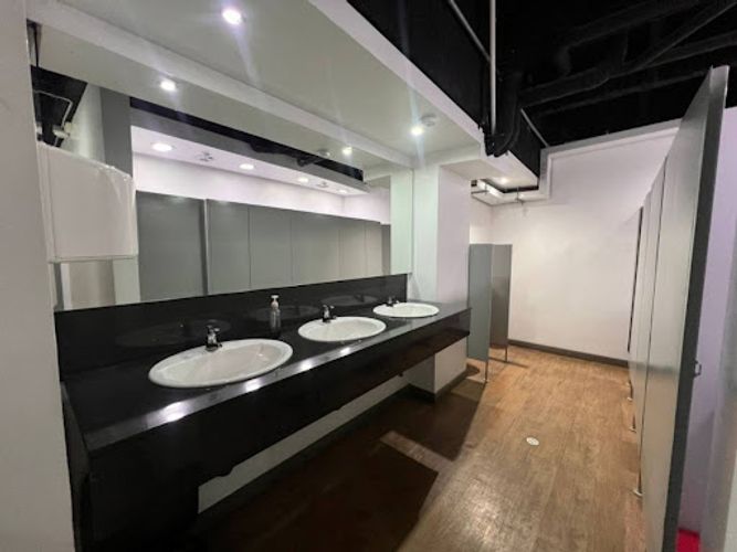 Oficina en arriendo en La Esmeralda, Itagüí, 287 m² · foto 10 de 19