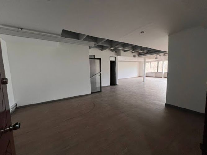 Oficina en arriendo en La Esmeralda, Itagüí, 287 m² · foto 19 de 19