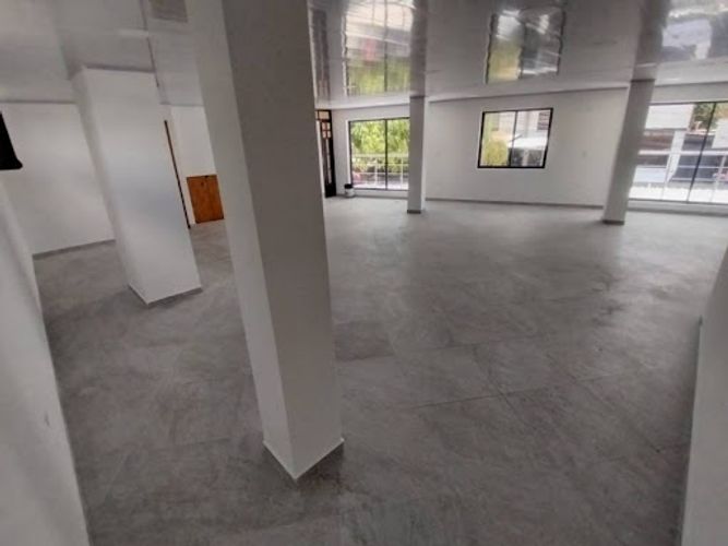 Local en arriendo en Robledo, Medellín, 140 m² · foto 12 de 14