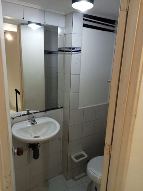 Local en arriendo en Laureles, Medellín, 25 m² · foto 12 de 14