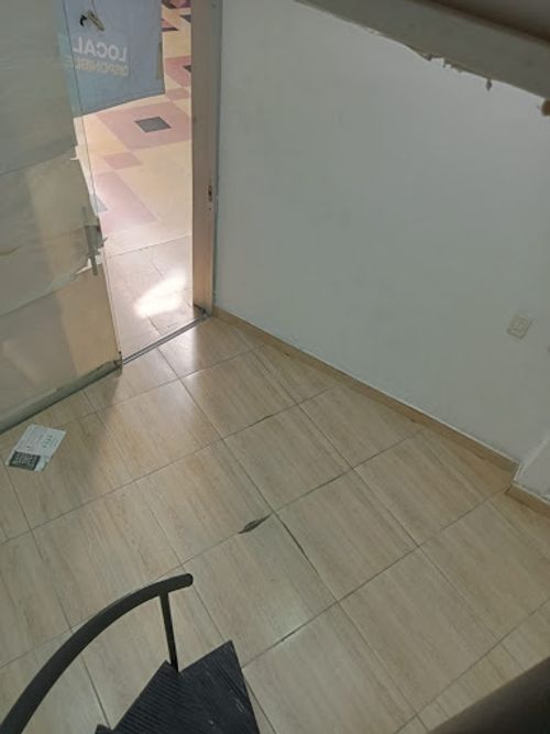 Local en arriendo en Laureles, Medellín, 25 m² · foto 13 de 14
