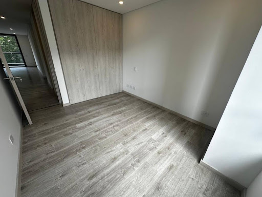 Apartamento en venta en Altos Del Poblado, Medellín · foto 9 de 24