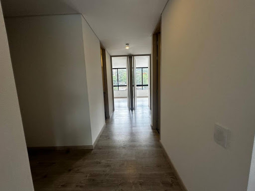 Apartamento en venta en Altos Del Poblado, Medellín · foto 11 de 24