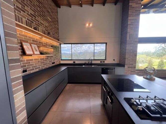Casa de 3 alcobas en venta en San Miguel, La Ceja, 345 m² · foto 24 de 24