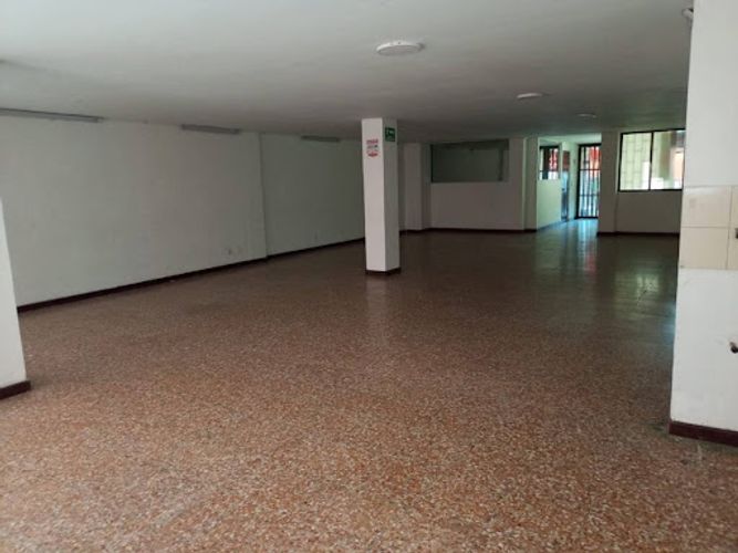 Local en arriendo en La América, Medellín, 180 m² · foto 9 de 15