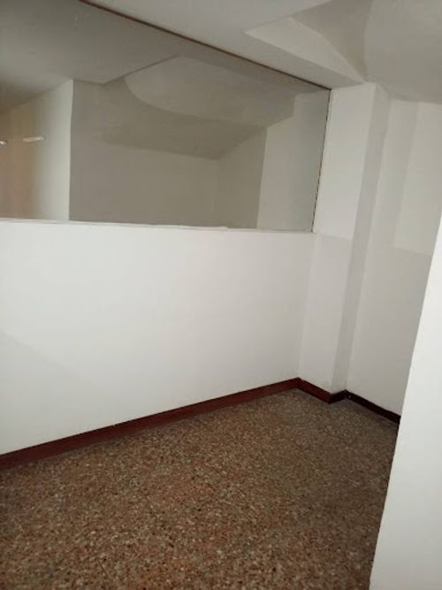 Local en arriendo en La América, Medellín, 180 m² · foto 13 de 15