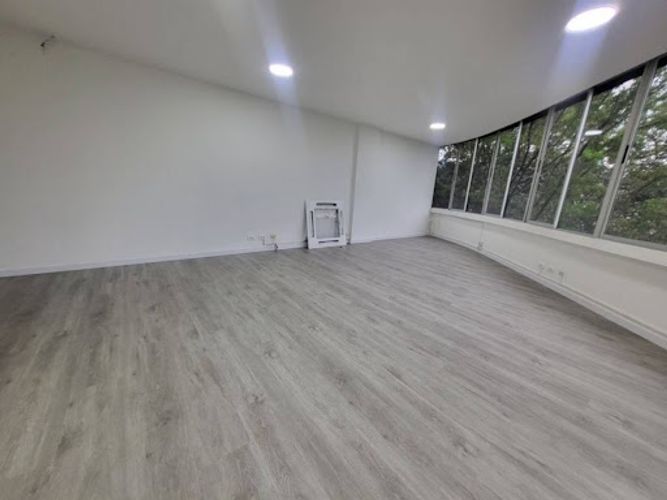 Oficina en arriendo en Manila, Medellín, 60 m² · foto 10 de 16