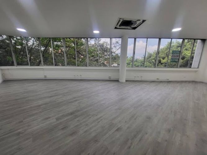 Oficina en arriendo en Manila, Medellín, 60 m² · foto 11 de 16