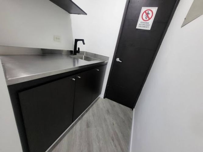 Oficina en arriendo en Manila, Medellín, 60 m² · foto 14 de 16