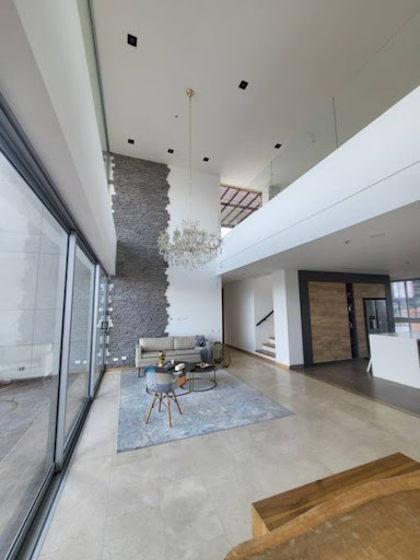 Apartamento en arriendo en La Calera, Medellín · foto 3 de 24