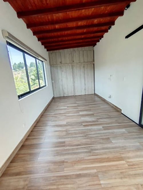 Casa de 3 alcobas en arriendo en Canoas, Guarne, 250 m² · foto 10 de 24