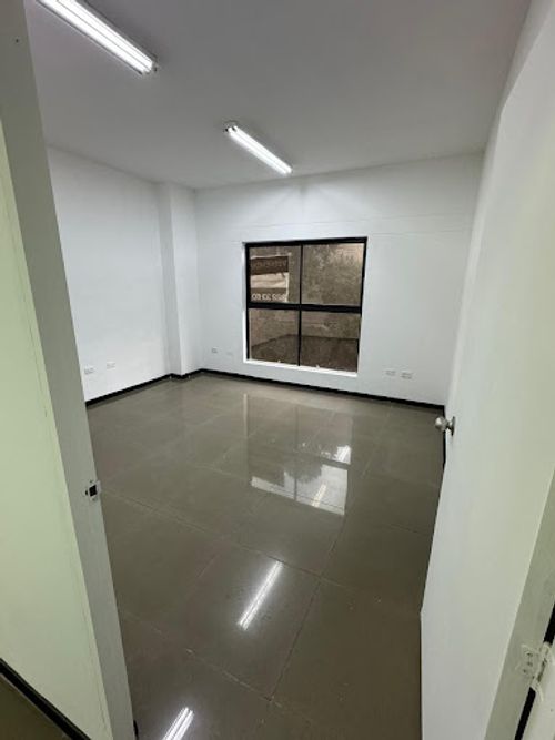 Bodega en arriendo en Ub Villa Campestre, La Estrella, 810 m² · foto 4 de 18