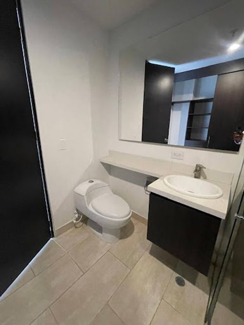 Apartamento de 1 alcoba en venta en Llano Grande, Rionegro, 67 m² · foto 8 de 21