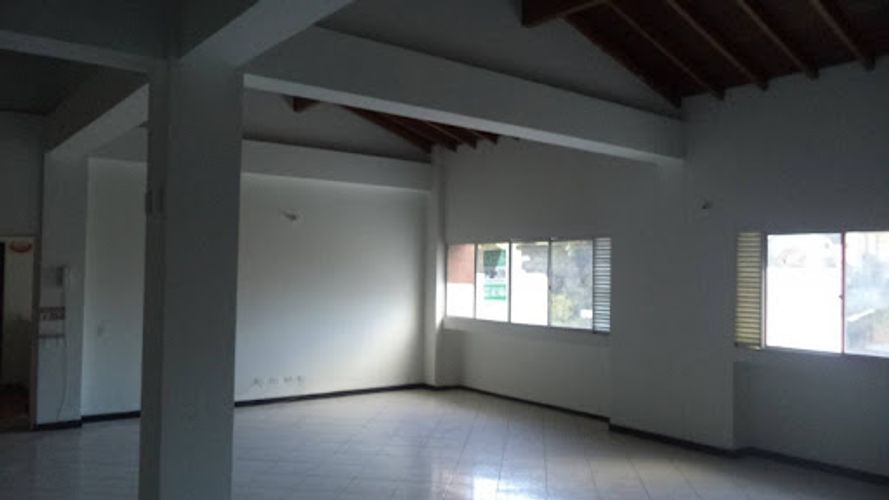 Oficina en arriendo en La América, Medellín, 120 m² · foto 5 de 19