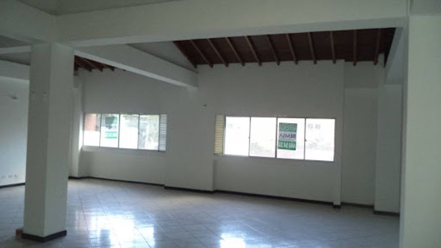 Oficina en arriendo en La América, Medellín, 120 m² · foto 7 de 19
