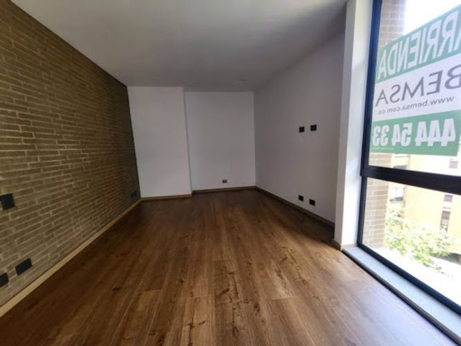 Apartamento de 2 alcobas en arriendo en Vizcaya, Medellín, 170 m² · foto 21 de 24