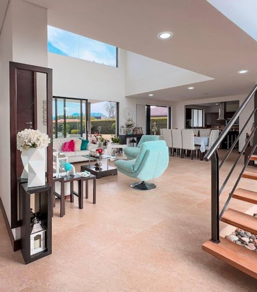 Casa de 6 alcobas en venta en Llano Grande, Rionegro, 400 m² · foto 9 de 14