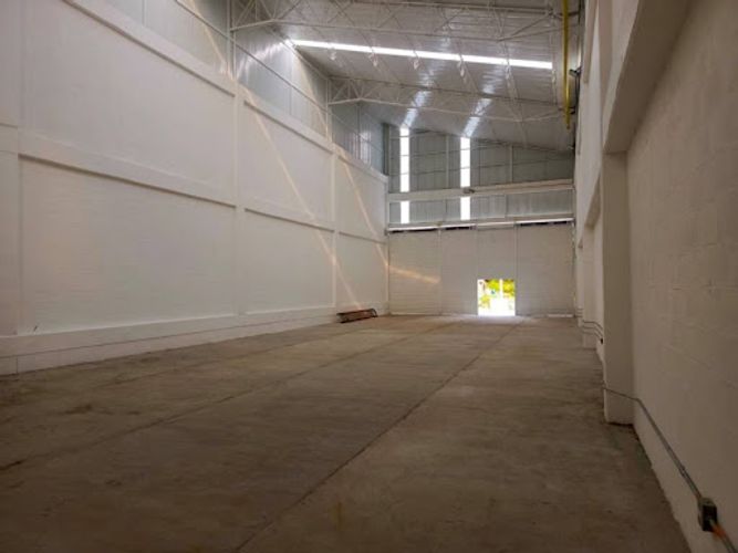Bodega en arriendo en San Felix, Bello, 300 m² · foto 8 de 16