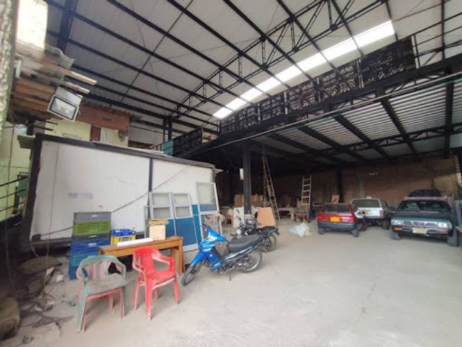 Bodega en arriendo en La Ramada, Marinilla, 400 m² · foto 3 de 13