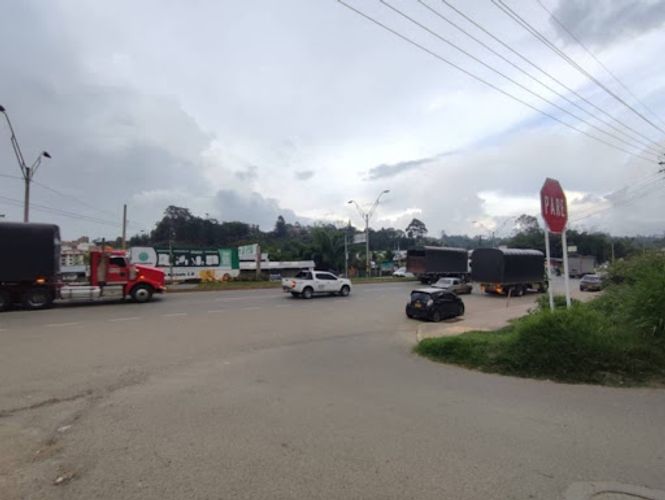 Bodega en arriendo en La Ramada, Marinilla, 400 m² · foto 13 de 13