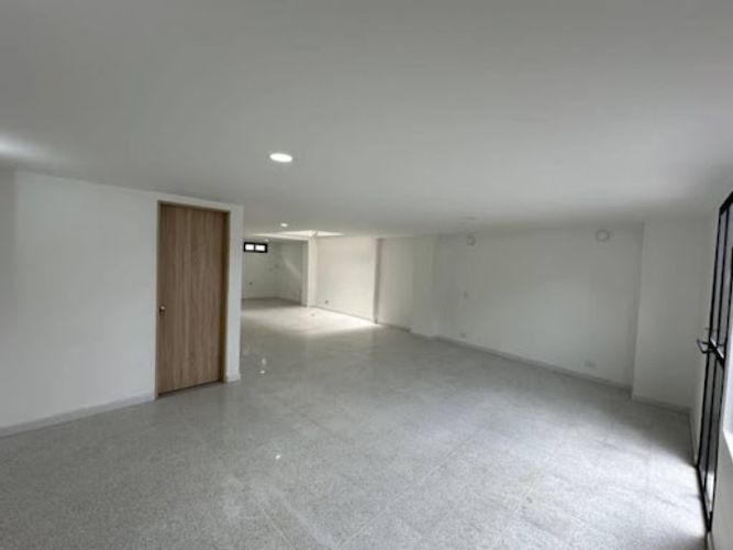 Local en arriendo en El Carmen, El Retiro, 102 m² · foto 4 de 5