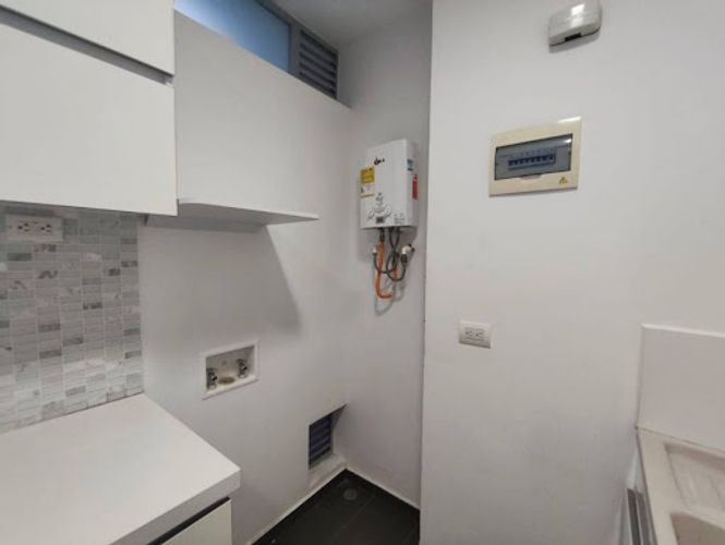 Apartaestudio en arriendo en El Tesoro, Medellín, 60 m² · foto 2 de 19