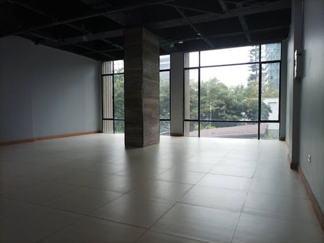 Local en arriendo en Oviedo, Medellín, 70 m² · foto 4 de 5