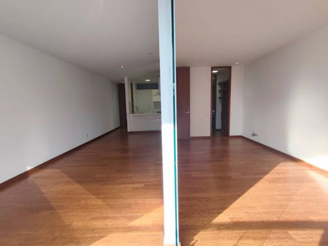 Apartaestudio en arriendo en El Tesoro, Medellín, 60 m² · foto 8 de 19