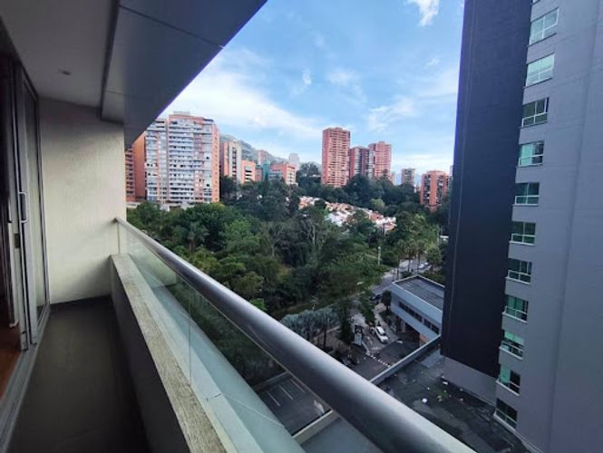 Apartaestudio en arriendo en El Tesoro, Medellín, 60 m² · foto 16 de 19